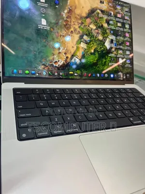 New Laptop Apple MacBook Pro 2021 M1 16GB Apple M1 Pro SSD 512GB