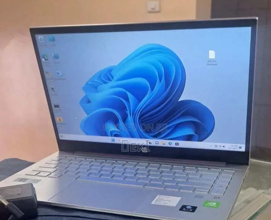 New Laptop HP Pavilion 14 16GB Intel Core i5 SSD 512GB