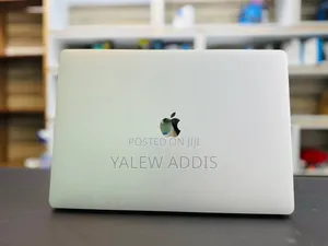 New Laptop Apple MacBook Pro 2019 32GB Intel Core i9 SSD 512GB