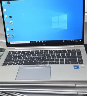 New Laptop HP EliteBook 840 G8 16GB Intel Core i7 SSD 512GB