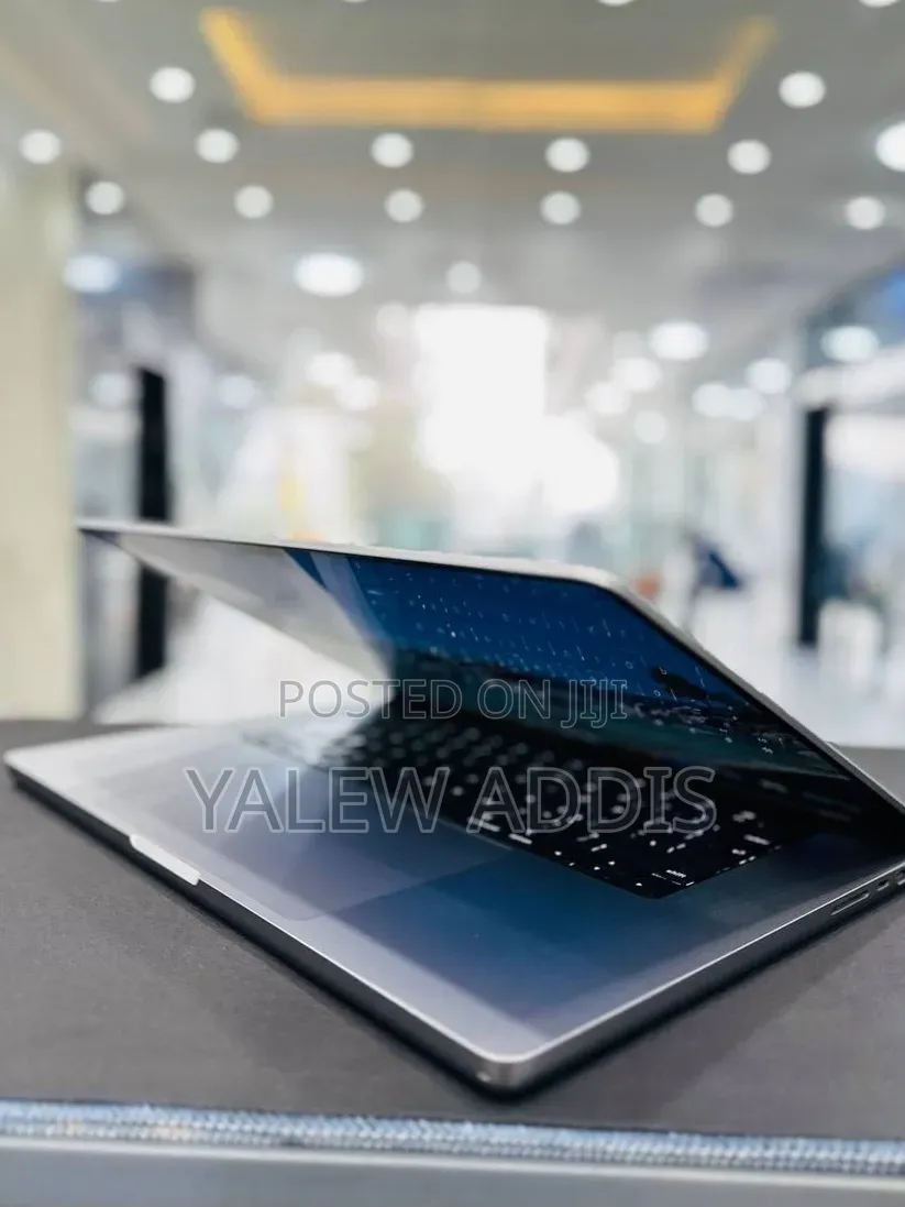 New Laptop Apple MacBook Pro 2021 M1 16GB Apple M1 SSD 512GB