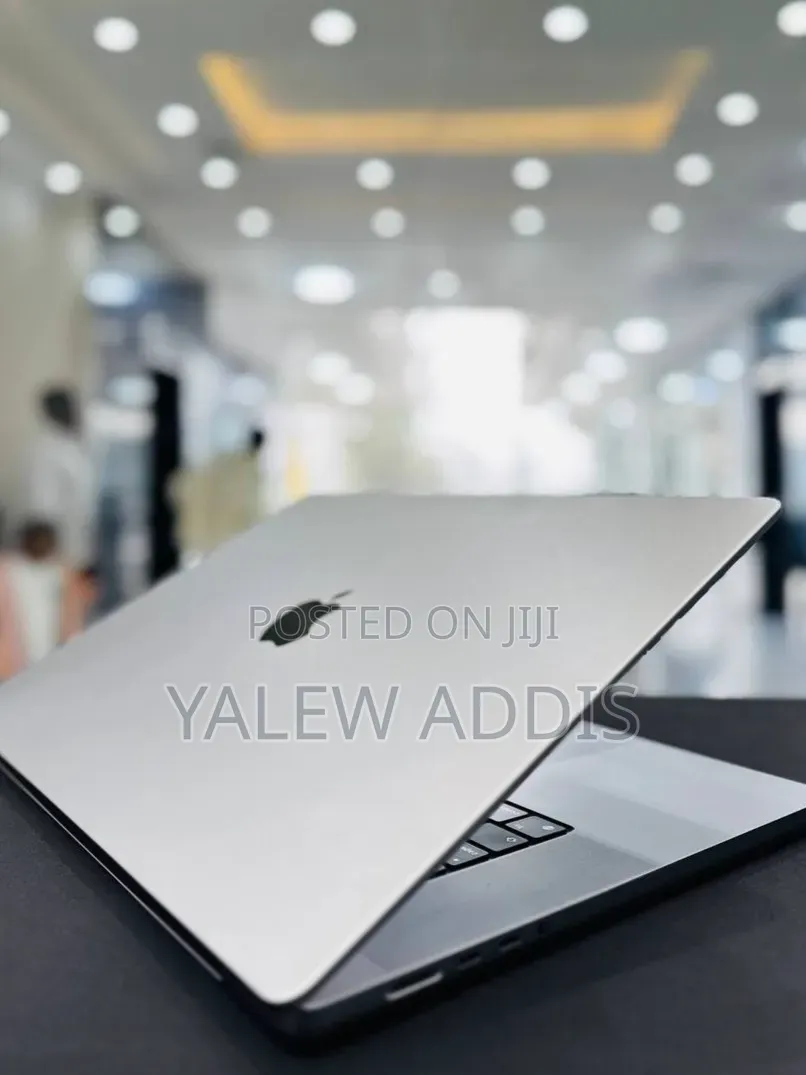 New Laptop Apple MacBook Pro 2021 M1 16GB Apple M1 SSD 512GB