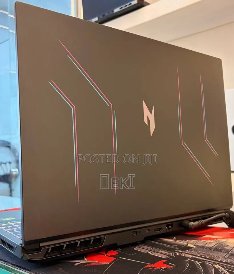 New Laptop Acer Nitro V 16 16GB Intel Core i7 SSD 1T