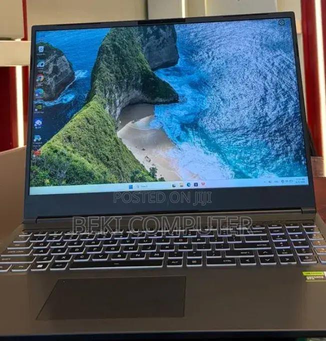 New Laptop Acer Nitro V 16 16GB Intel Core i7 SSD 1T