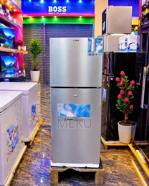 BOSS 520 Model Refrigerator