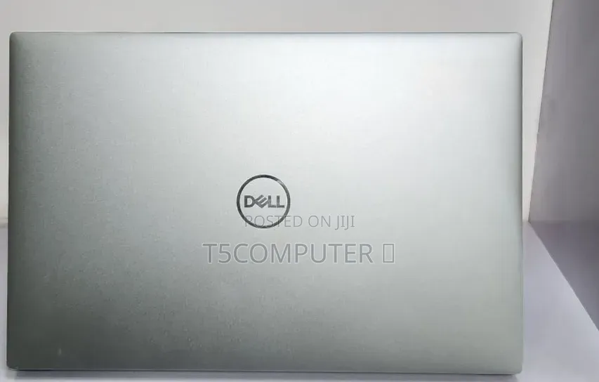 New Laptop Dell Inspiron 15 5570 16GB Intel Core i7 SSD 512GB