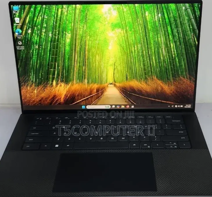 New Laptop Dell Inspiron 15 5570 16GB Intel Core i7 SSD 512GB