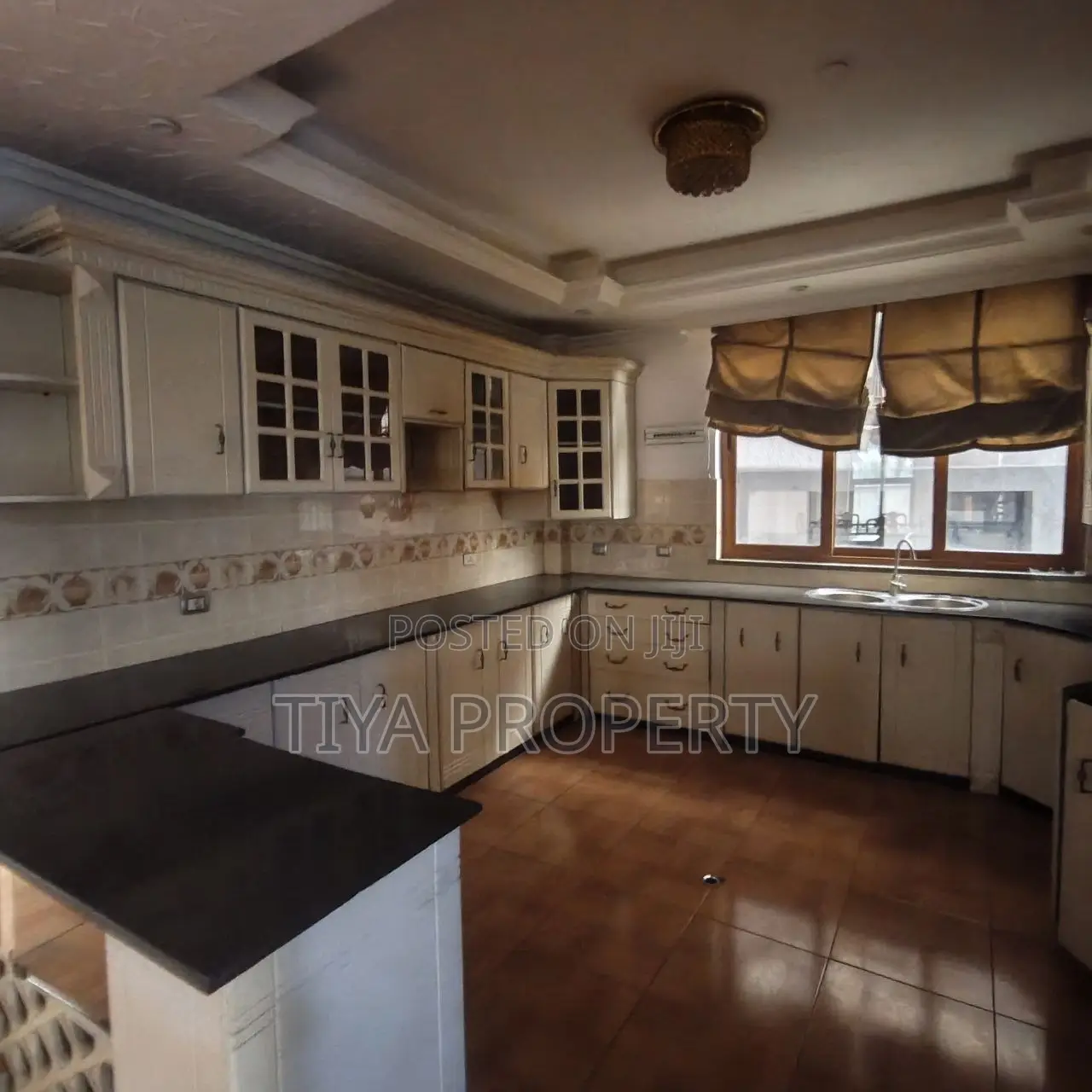 Furnished 7bdrm Villa in Prime Amce Area, Bole for rent