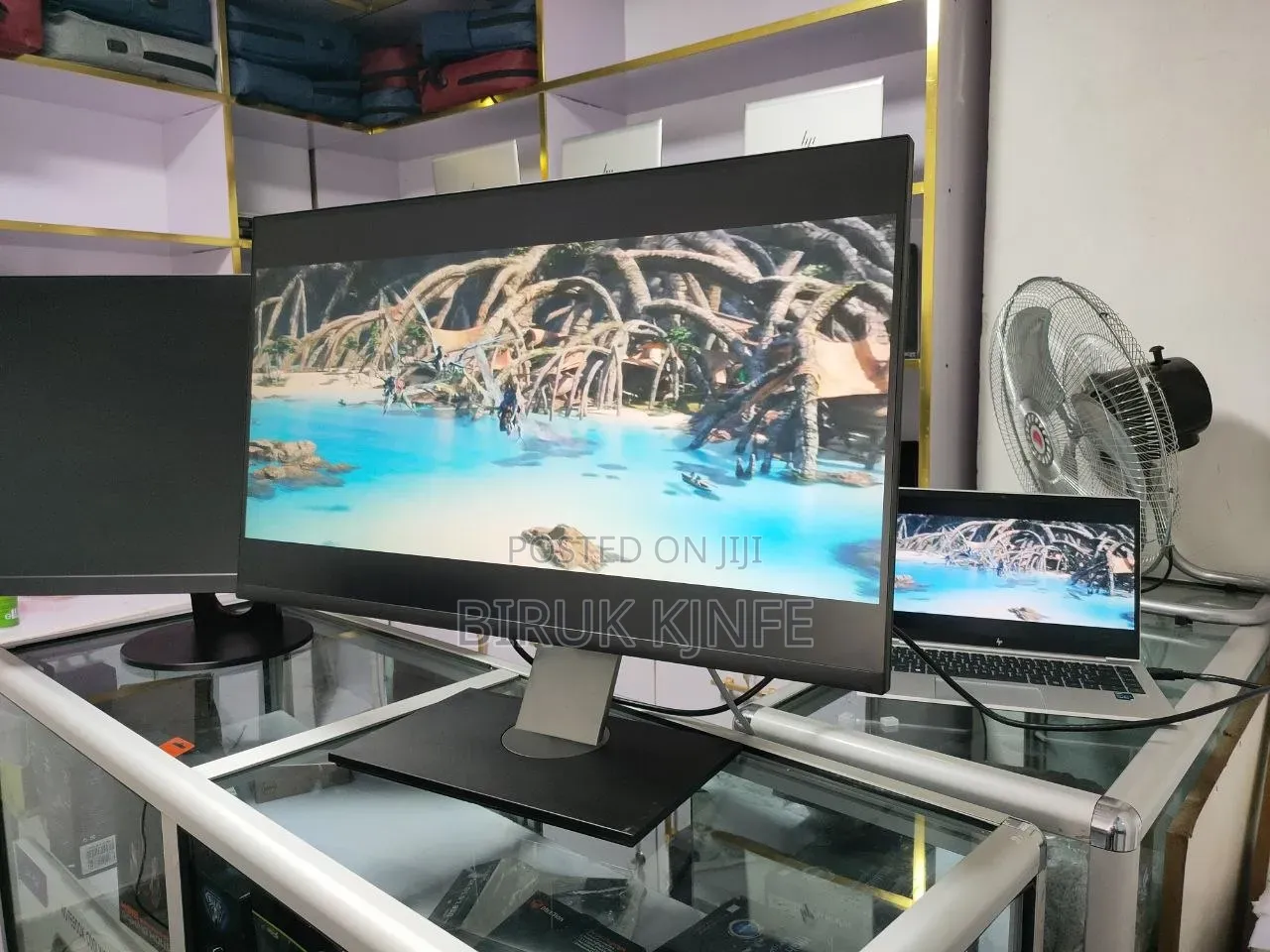 Dell 4K Monitor 32 Inch 4K Resolution Gaming Monitor