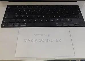 New Laptop Apple MacBook Pro 2021 M1 32GB Apple M1 Pro SSD 1T