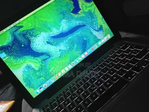 New Laptop Apple MacBook Pro 2012 8GB Intel Core i5 HDD 500GB
