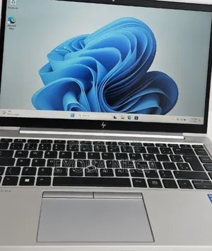 New Laptop HP EliteBook 840 G8 16GB Intel Core i5 SSD 512GB