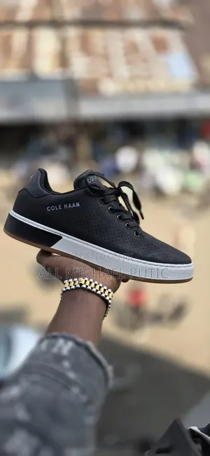 Cole Haan Flat Shoes