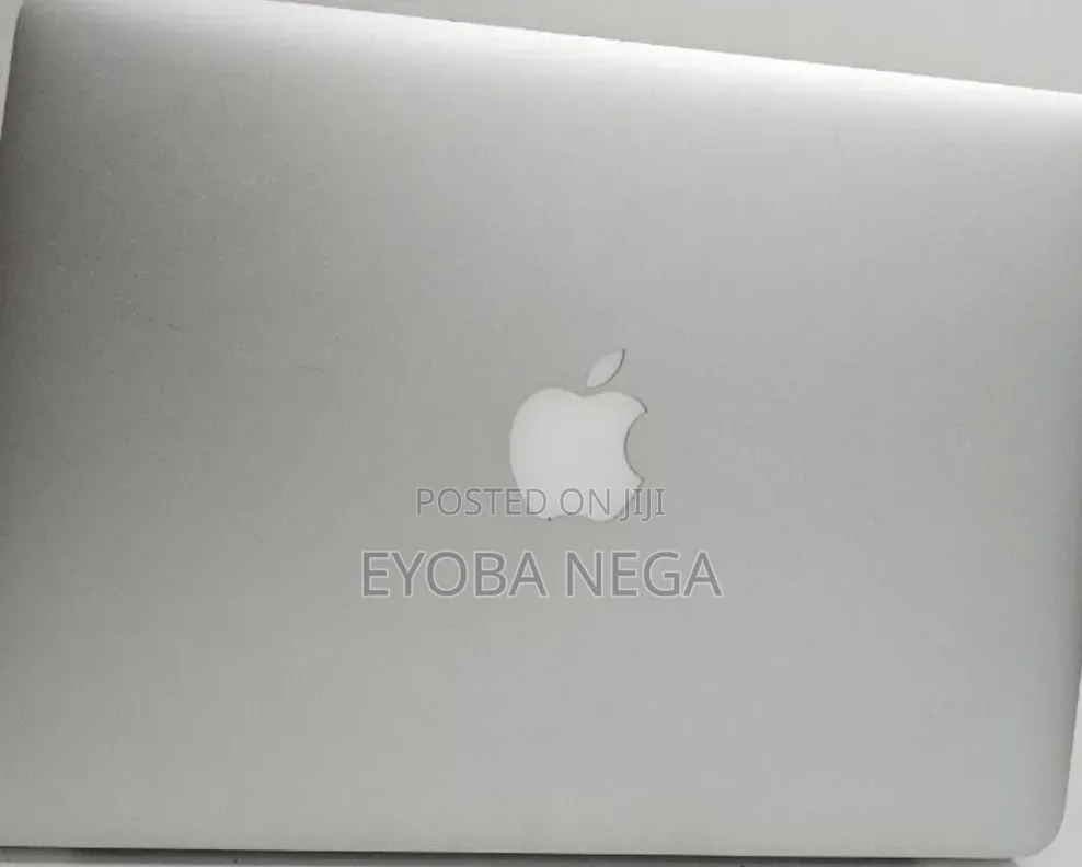 Laptop Apple MacBook Pro 2015 8GB Intel Core i5 SSD 128GB