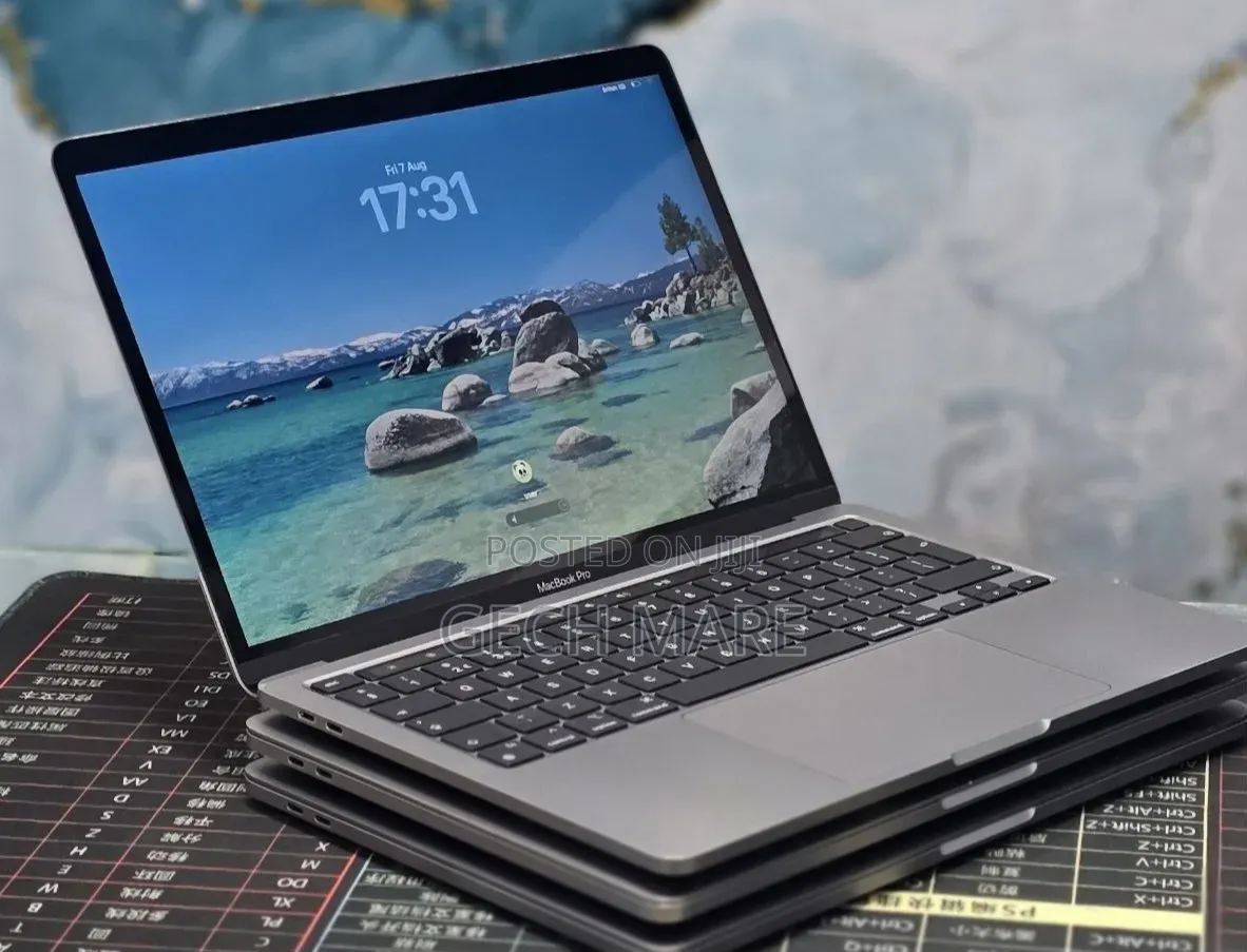 New Laptop Apple MacBook Pro 2021 M1 8GB Apple M1 Pro SSD 512GB