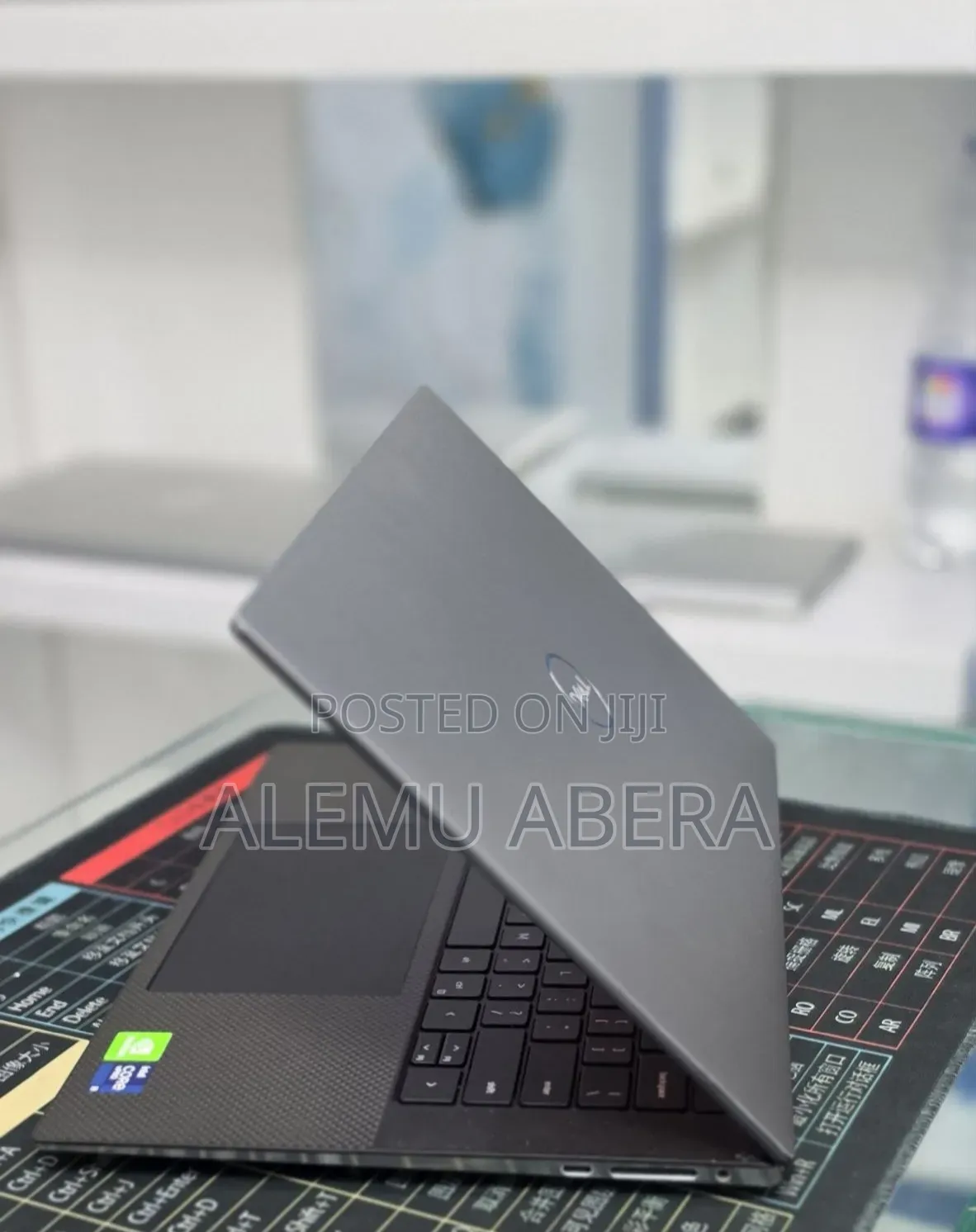 New Laptop Dell Precision 5560 16GB Intel Core i9 SSD 512GB