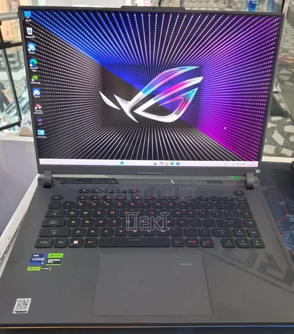 New Laptop Asus ROG Strix G16 G614 16GB Intel Core i9 SSD 1T