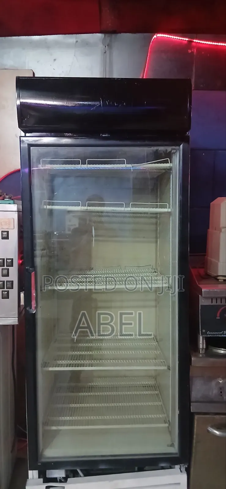 ​Single Door Commercial Upright Display Fridge / Cooler