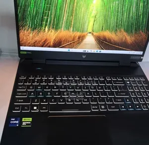 New Laptop Acer Predator Helios 300 16GB Intel Core i9 SSD 1T
