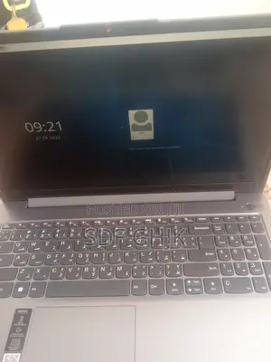 Laptop Lenovo Ideapad 3 8GB AMD Ryzen 5 SSD 512GB