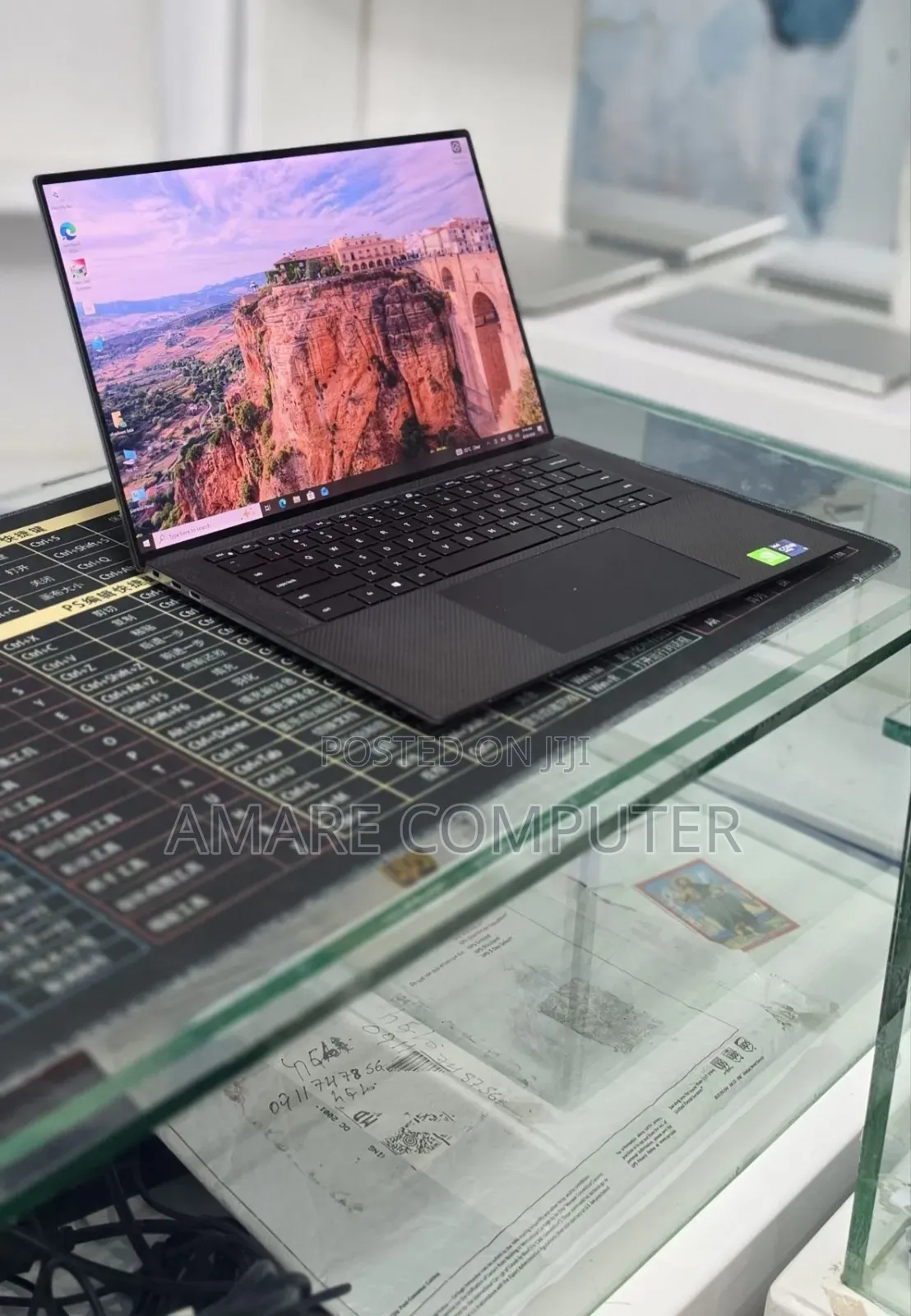 New Laptop Dell Precision 5560 16GB Intel Core i9 SSD 512GB