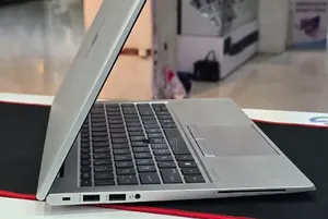 New Laptop HP EliteBook 840 G8 16GB Intel Core i5 SSD 512GB