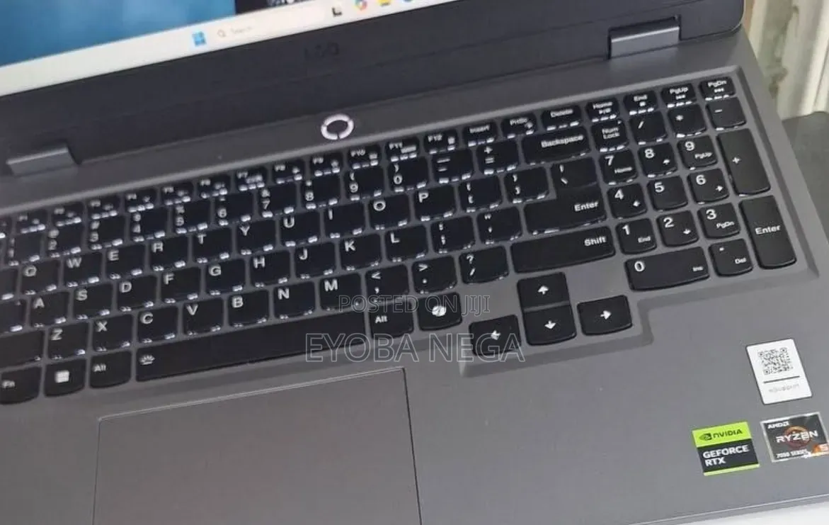 New Laptop Lenovo LOQ 15ARP9 16GB AMD Ryzen 5 SSD 512GB