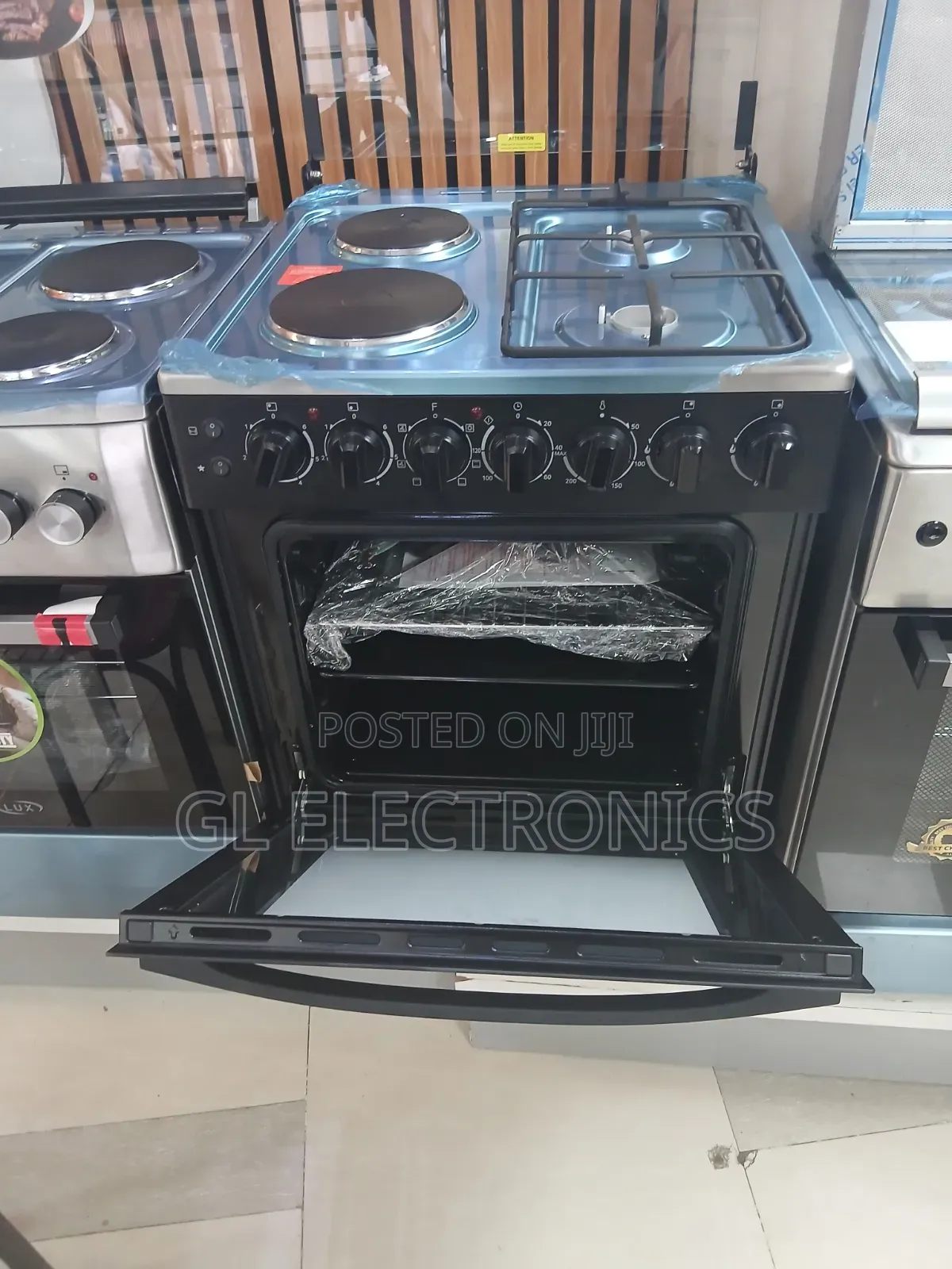 MIdea Newe Oven 60cm By60cm