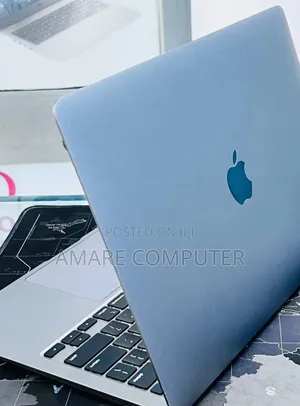 New Laptop Apple MacBook Air 2020 M1 16GB Apple M1 SSD 256GB
