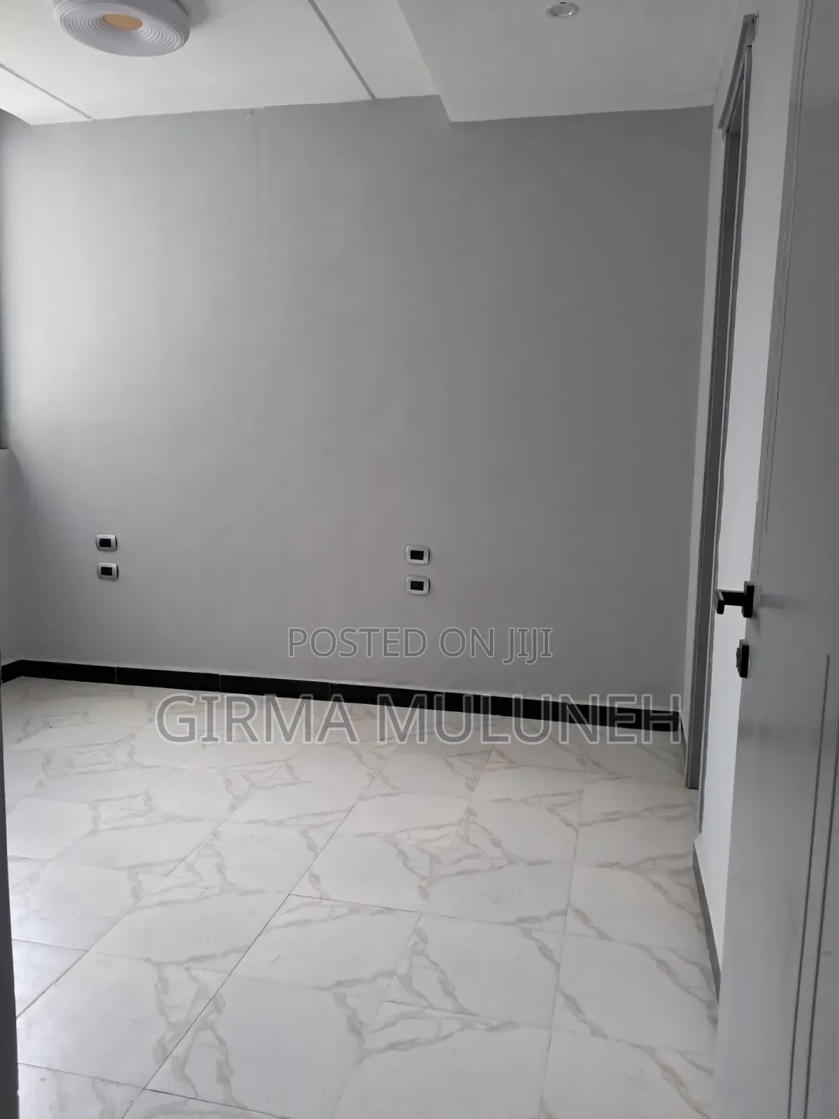 3bdrm Apartment in ሩፋኤል ቤተክርስቲያን አከባቢ, Gullele for sale