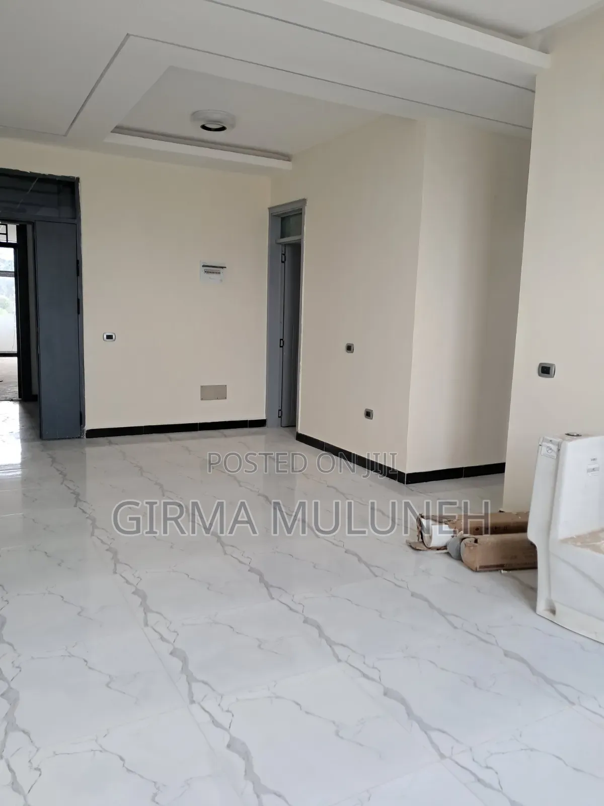 3bdrm Apartment in ሩፋኤል ቤተክርስቲያን አከባቢ, Gullele for sale