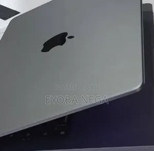 New Laptop Apple MacBook Pro 2021 M1 32GB Apple M1 Pro SSD 1T