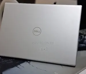 New Laptop Dell Inspiron 15 16GB AMD Ryzen 7 SSD 1T