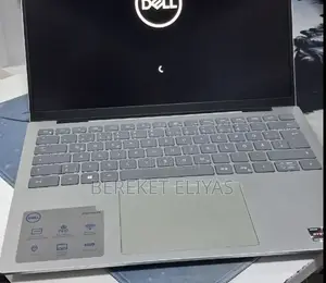 New Laptop Dell Inspiron 15 16GB AMD Ryzen 7 SSD 1T