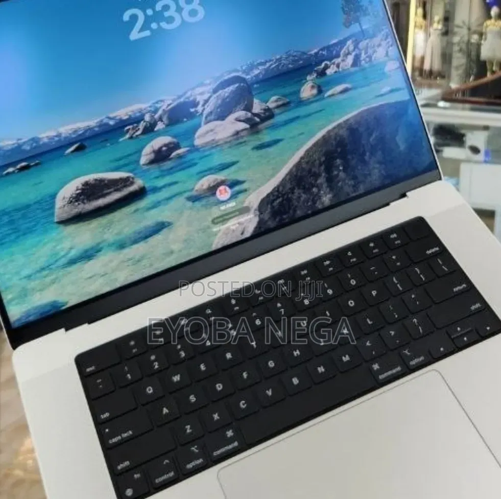 New Laptop Apple MacBook Pro 2021 M1 16GB Apple M1 Pro SSD 1T