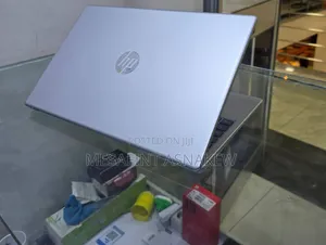 New Laptop HP Stream Notebook 16GB Intel Core i7 SSD 256GB