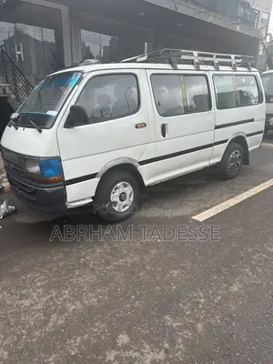 Toyota HiAce 1994 White