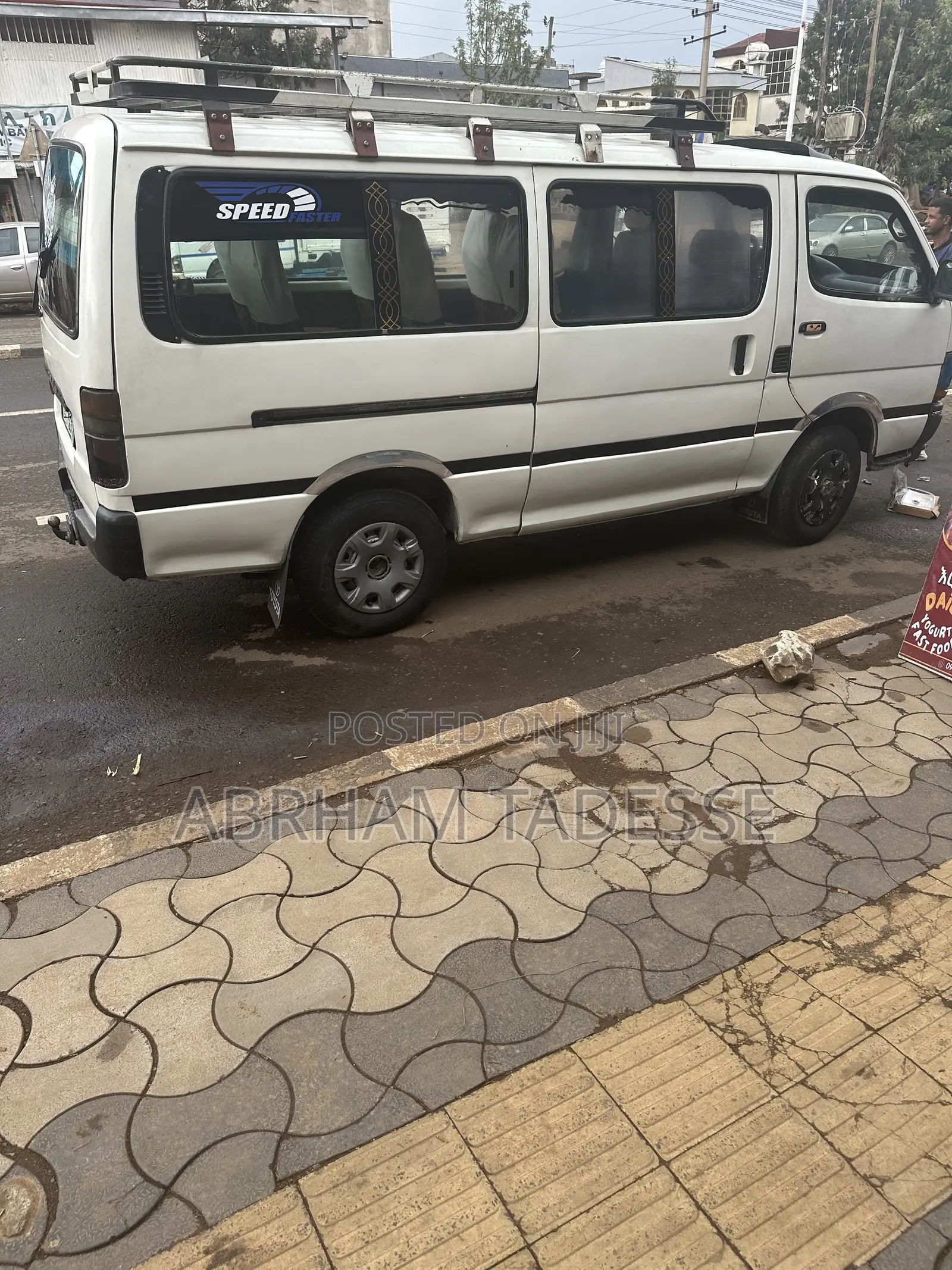 Toyota HiAce 1994 White