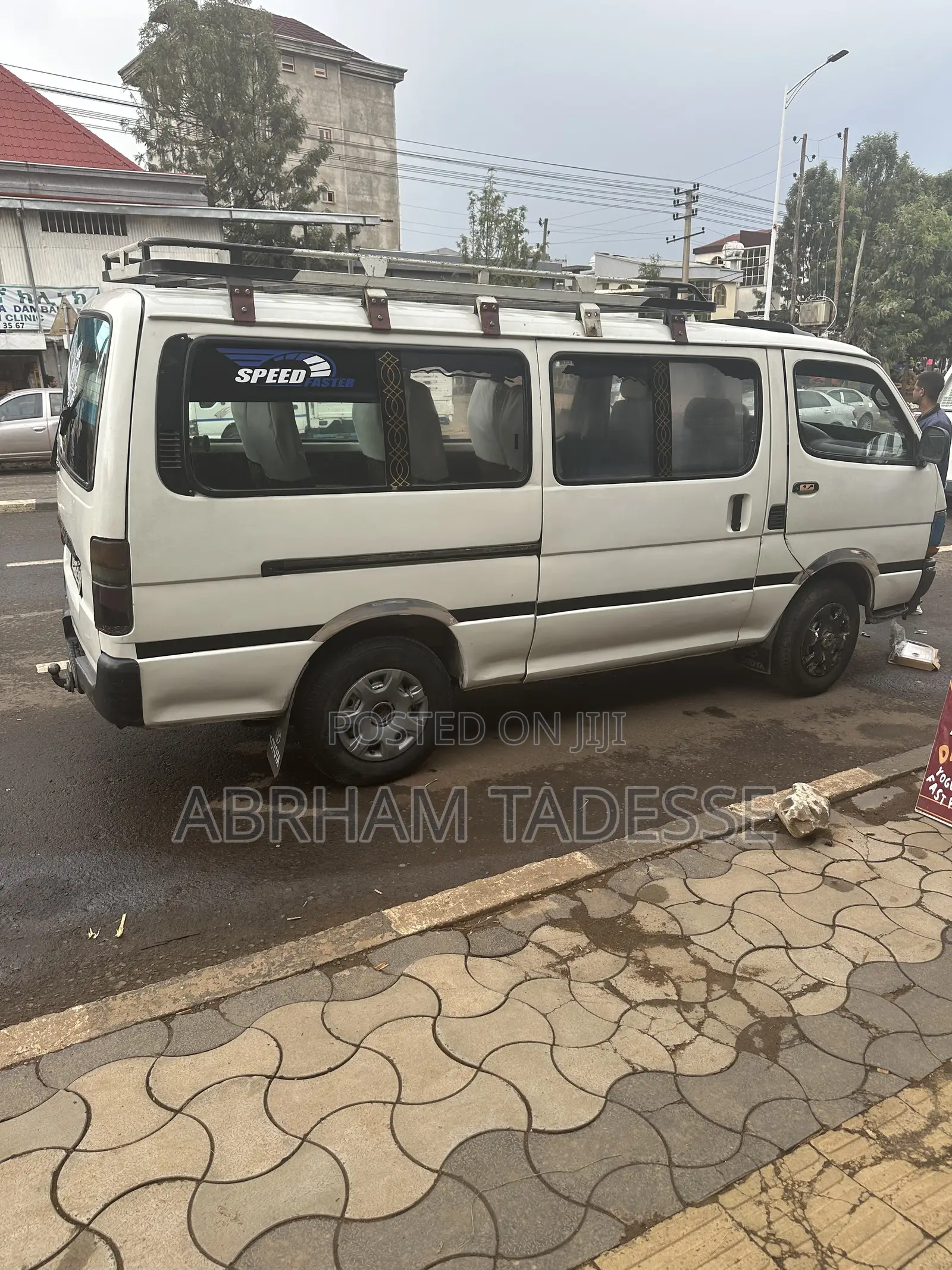Toyota HiAce 1994 White