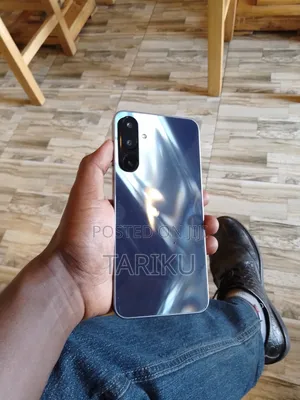 Samsung Galaxy M16 128 GB Gray