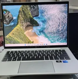 New Laptop HP EliteBook 840 G9 16GB Intel Core i5 SSD 512GB