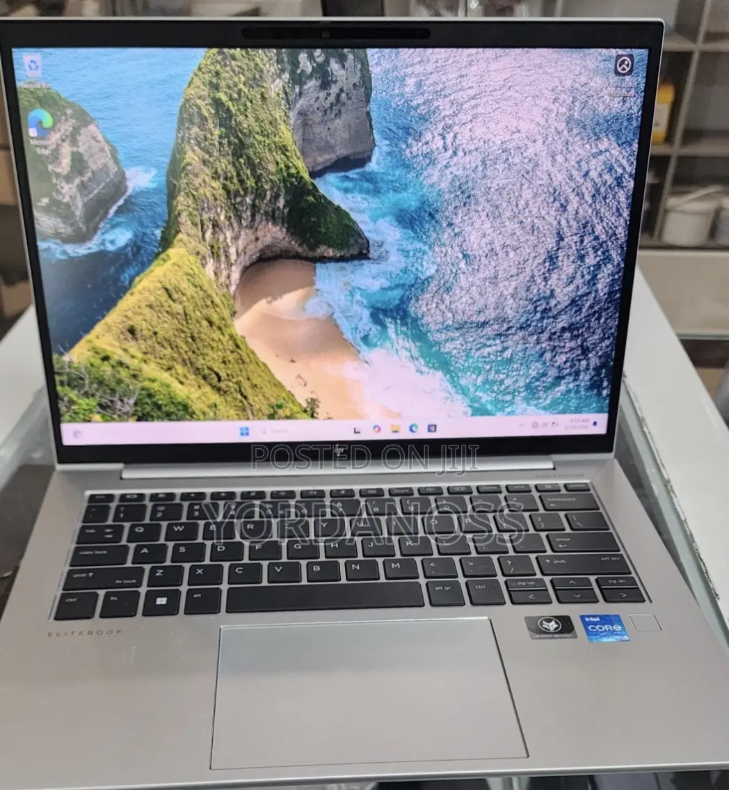 New Laptop HP EliteBook 840 G9 16GB Intel Core i5 SSD 512GB
