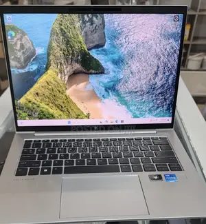 New Laptop HP EliteBook 840 G9 16GB Intel Core i5 SSD 512GB