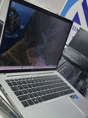 New Laptop HP EliteBook 840 G9 16GB Intel Core i5 SSD 512GB