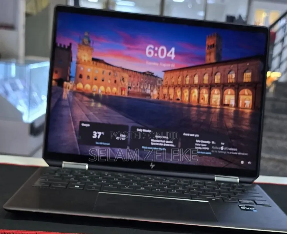 New Laptop HP Spectre 16GB Intel Core i7 SSD 512GB