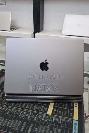 New Laptop Apple MacBook Pro 2021 M1 32GB Apple M1 Pro SSD 512GB