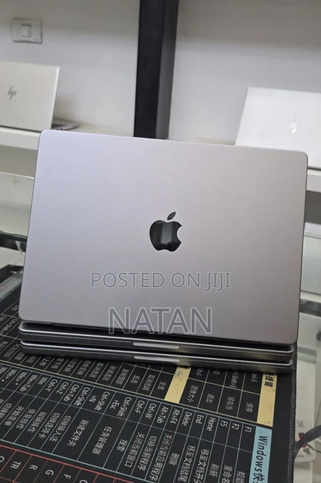 New Laptop Apple MacBook Pro 2021 M1 32GB Apple M1 Pro SSD 512GB