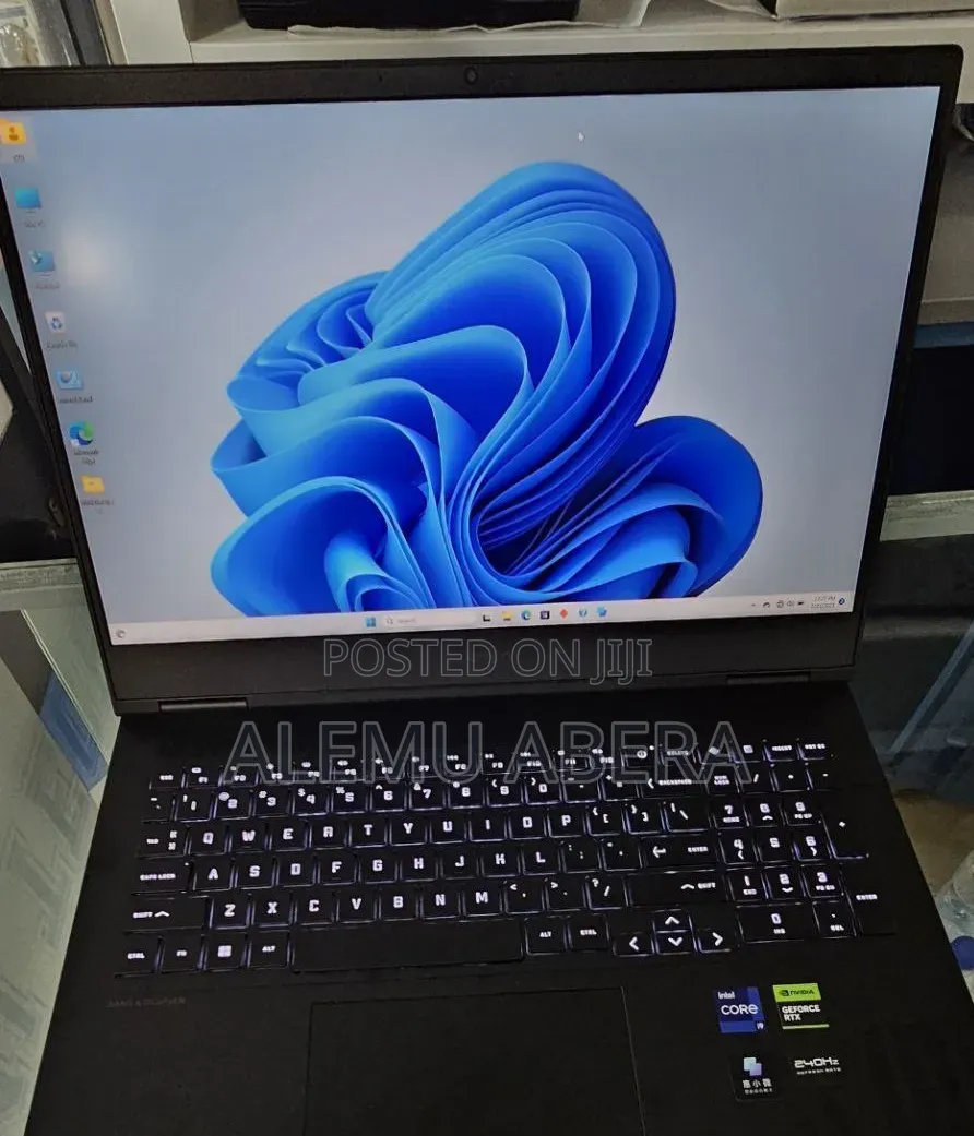 New Laptop HP Omen 16 16GB Intel Core i9 SSD 1T