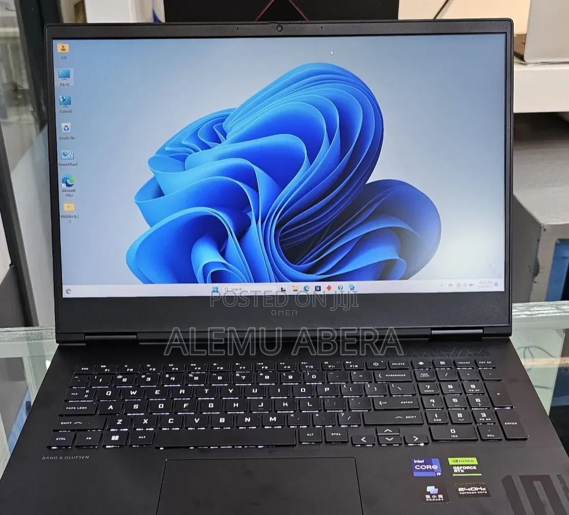 New Laptop HP Omen 16 16GB Intel Core i9 SSD 1T
