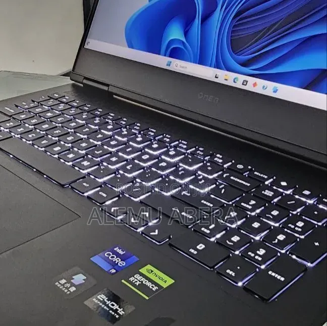 New Laptop HP Omen 16 16GB Intel Core i9 SSD 1T